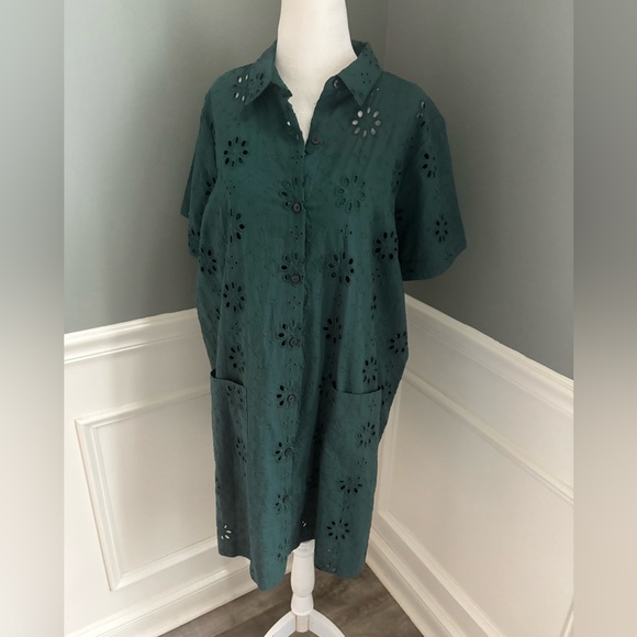 Loft Dress Womens size 10 Green Mini Eyelet Button Cottage Boho Summer Cotton - Picture 3 of 9